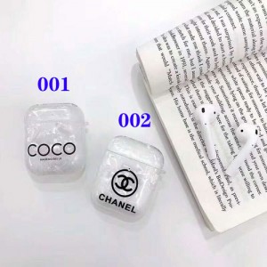 CHANEL シャネル AirPods ...