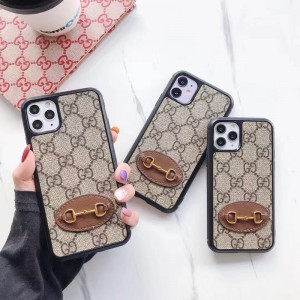 Gucci ブランド iphone 15...