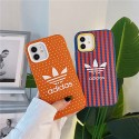 アディダス ADIDAS ブランド iphone 13 pro/13 pro max/13 miniケース シンプル ジャケット型 ストランプ柄 トレフォイル 三つ葉 星 アイフォン13/12/11/x/xs/xr/8/7カバー 大人気 メンズ レディース