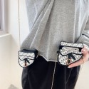 DIOR ブランド Airpods 3/2/1/pro2ケース お洒落 ディオール シリコン製 バック型 ケース 紛失防止 第1/2/3世代 保護性 ストランプ付き モノグラム 潮流 エアーポッズ3/プロ2収納ケース 軽量 携帯 便利 メンズ レディーズ 