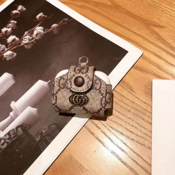 GUCCI/グッチ ブランド Airpods pro2/3/pro/2/1ケース オシャレ レザー製 バック型 lv カラビナ付き ボタン付 紛失防止 チェーン付き 第1/2/3世代 保護性 モノグラム 潮流 エアーポッズプロ2/3/2/1カバー 収納 軽量 携帯便利 メンズ レディーズ