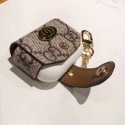 GUCCI/グッチ ブランド Airpods pro2/3/pro/2/1ケース オシャレ レザー製 バック型 lv カラビナ付き ボタン付 紛失防止 チェーン付き 第1/2/3世代 保護性 モノグラム 潮流 エアーポッズプロ2/3/2/1カバー 収納 軽量 携帯便利 メンズ レディーズ