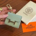 Hermes エルメス ブランド Airpods Pro 2/3/Pro/2/1ケース オシャレ レザー製 バック型 カラビナ付き モノグラム 紛失防止 エアーポッズ3/プロ2ケース 第1/2/3世代 収納可能 保護性 ファッション メンズ レディーズ