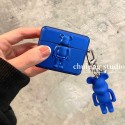 KAWS/カウズ ブランド Airpods pro2/3/pro/2/1ケース 紛失防止 Airpods きらきら 第1/2/3世代 お洒落 可愛い熊 メッキ 保護性 ストランプ カラビナ付き モノグラム kaws エアーポッズ3/プロ2カバー 紛失防止 携帯便利 大人気 メンズ レディーズ