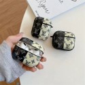 LV/ルイヴィトン ブランド AirPods 3/2/1/Pro 2ケース 個性 シュプリーム SUPREME オフホワイト OFF-WHITE コラボ 矢印柄 カラビナ付き モノグラム 紛失防止 耐衝撃 エアーポッズ1/2/3/プロ2カバー 第1/2/3世代 収納便利 保護性 携帯 潮流 軽量 メンズ レディース