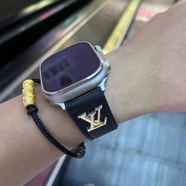 LV/ルイヴィトン ブランド アップルウォッチ8/SE2/Ultra/7バンド かわいい モノグラム 黒色 レザー製 Apple Watch 8/se2/ultra/7/se/6/5/4/3/2ベルト 腕時計 ストラップ 高級 人気 メンズ レディース