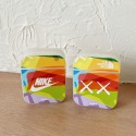 KAWS/カウズ Nike/ナイキ コラボ ブランド お洒落 Airpods pro 2/3/pro/2/1ケース 紛失防止 THE NORTH FACE  第1/2/3世代ケース クリアケース ザ・ノース・フェイス 保護性 モノグラム エアーポッズ3/プロ2ケース 紛失防止 便利 大人気 メンズ レディーズ