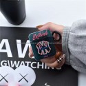 New York Yankees ブランド Airpods Pro2/3/Pro/2/1ケース オシャレ モノグラム柄 NYY カラビナ 保護性 ストラップ付き 第1/2/3世代 黒白色 エアーポッズ3/プロ2/2/1カバー 紛失防止 大人気 メンズ レディーズ