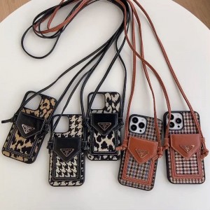 PRADA プラダ ブランド iphon...