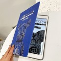 NIKE ナイキ BE@RBRICK コラボ ブランド ipad mini 6/9/pro 2020/2021ケース Clot コラボ ipad air4/3/2 手帳型 KAWS アイポッド ミニ 6/9/2/3/4/5カバー 第8/7世代 ipad pro 12.9 2020カバー  スタンド付き