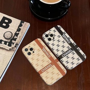 CHANEL シャネル iphone13...