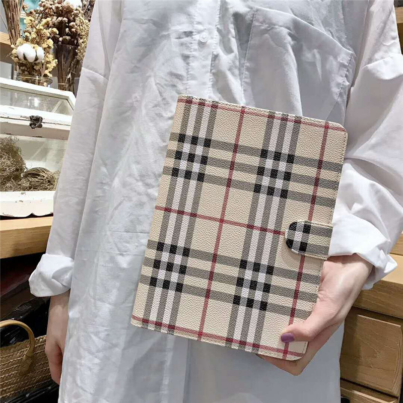 LV/ルイヴィトン ipad air 5/10/pro2022ケース ブランド全機種対応 Burberry/バーバリー 激安 レザー モノグラム 手帳型 カード収納 アイパッド エアー5/10カバー メンズ レディース