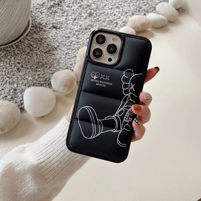 Kaws/カウズ ブランド iphone 14/14 pro/14 pro max/14 plusケース 激安 レザー ダウンジャケット風