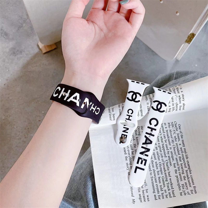 Chanel アップルウォッチ12 se3 11 10 ULTRA3 9 8/se2革ベルト
