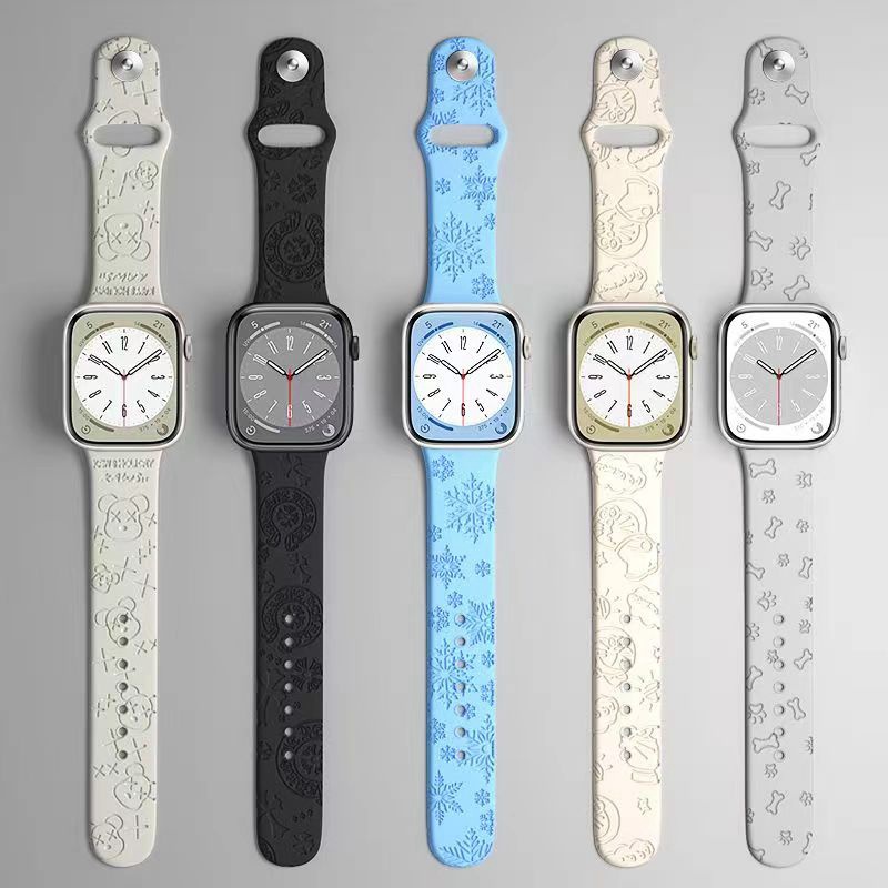 Chrome Hearts クロムハーツ Kaws カウズ ハイブランド Apple Watch 8/SE2/ultra/7バンド かわいい ドラえもん柄 シリコン 雪花