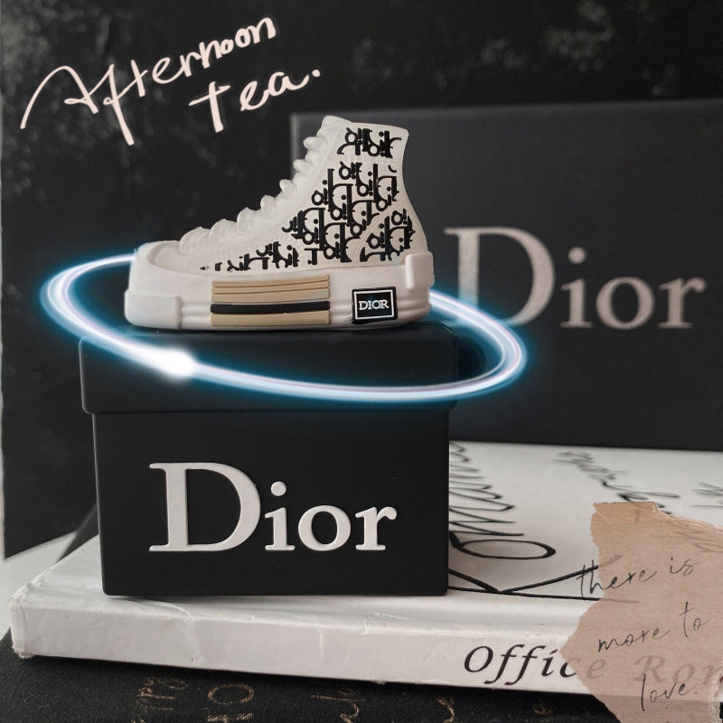 DIOR ブランド AirPods 3ケース キャンバスシューズ ディオール 贅沢風 紛失防止 第3世代 カラビナ付 エアーポッズ3/プロ シリコン