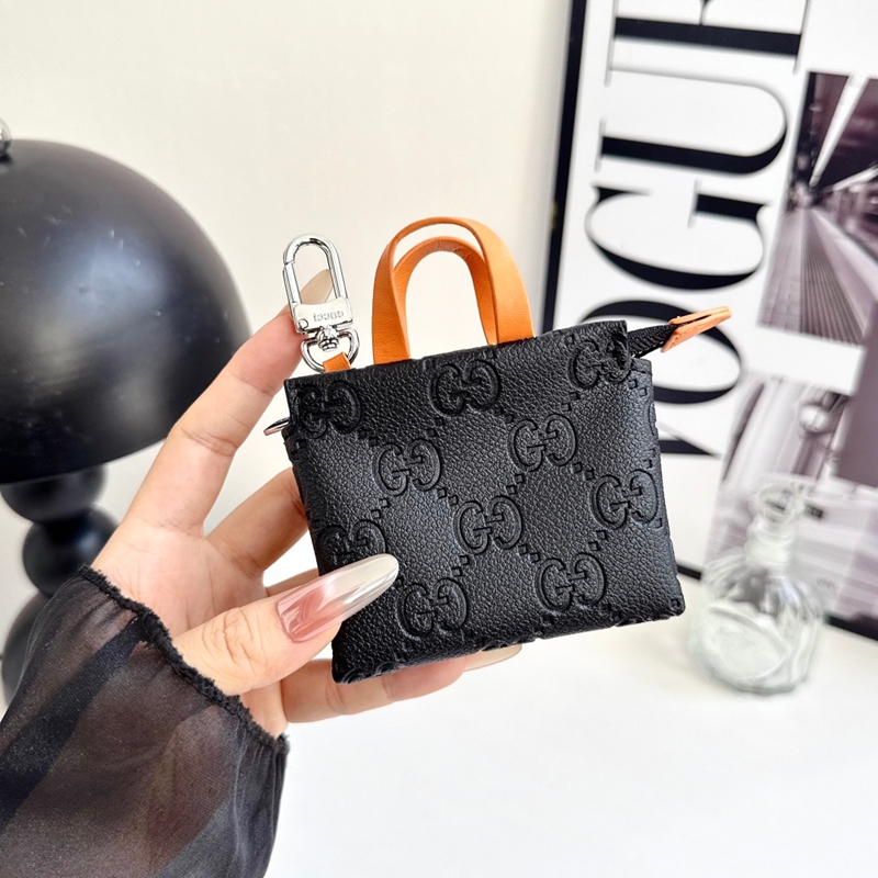 Gucci グッチ エアーポッズ 5 ultra 4 プロ2ケース